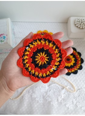 Small crochet doily.