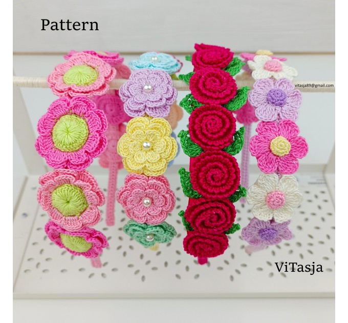 Patterns for four types crochet headbands with flowers