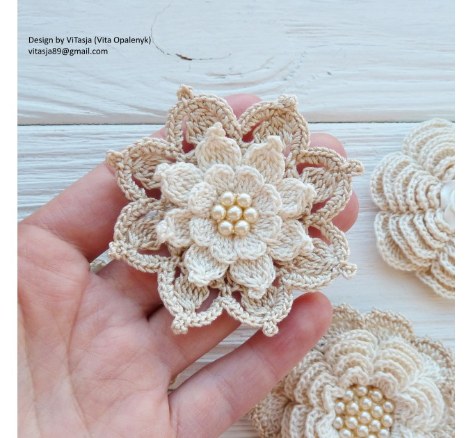 Crochet Flower Pattern.