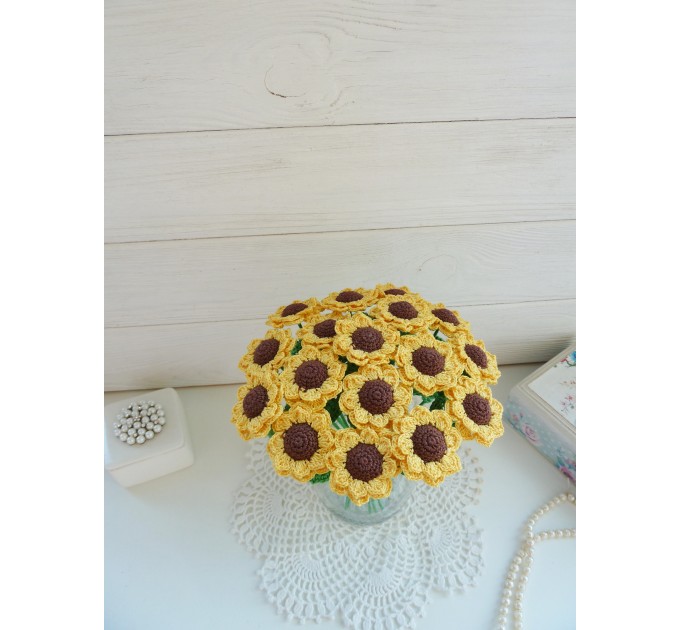 Crochet sunflowers Pattern.