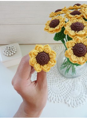Crochet sunflowers Pattern.