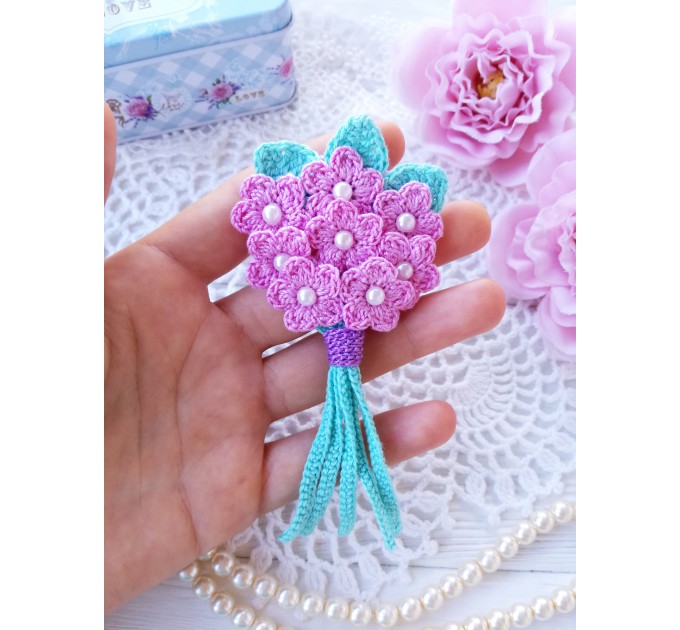 Crochet bouquet applique.