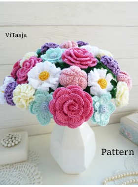 Crochet Flower Bouquet Pattern – DIY Roses, Daisies, and Pastel Blossoms – Digital PDF Download