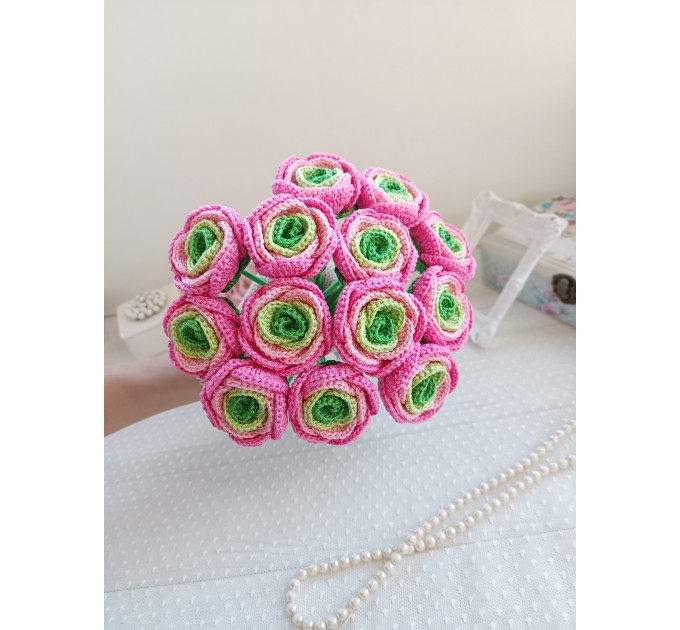 Crochet flowers bouquet.